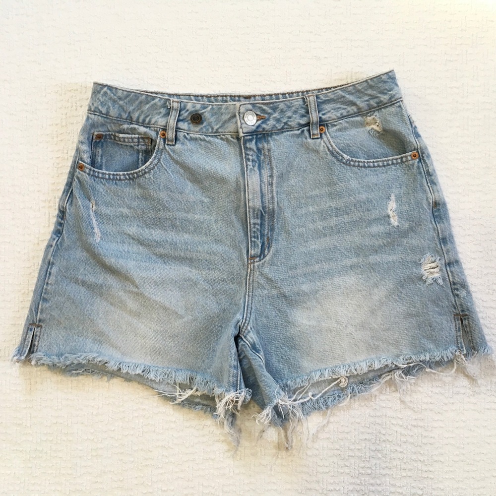 Garage Denim Light Wash Distressed Cut Off Jean‎ Shorts Women's Size 13